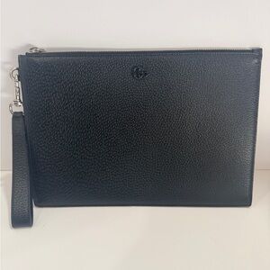 Gucci GG Marmont Pouch/Clutch in black leather
